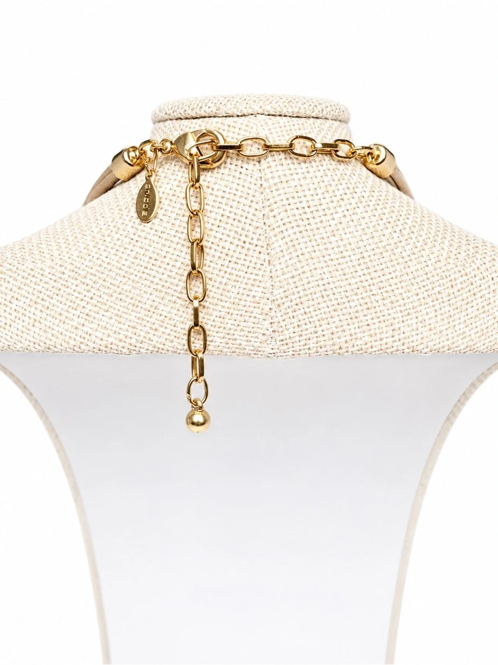 Chicos Elegant Cream and Gold Chain Necklace - 19” Plus 4” Extender